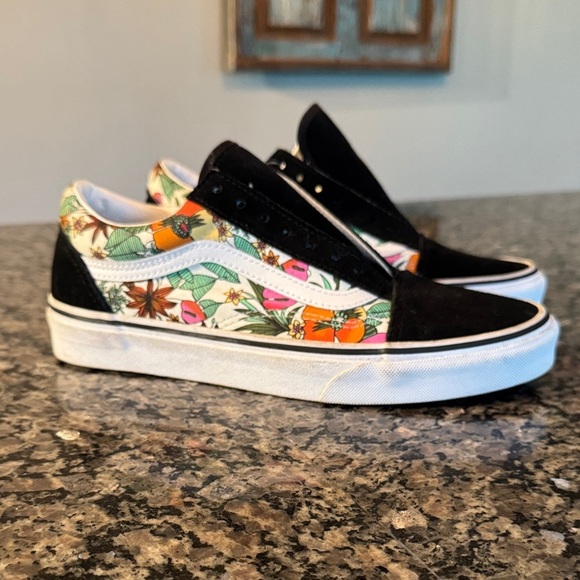 Vans Shoes - Vans multi tropic Black and Floral Canvas Sneakers EUC 8.5